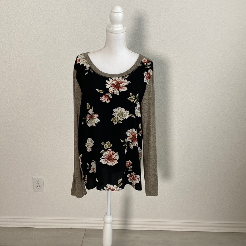 Floral sweater